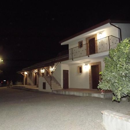 Agriturismo Trappeto Vecchio San Demetrio Corone Bagian luar foto