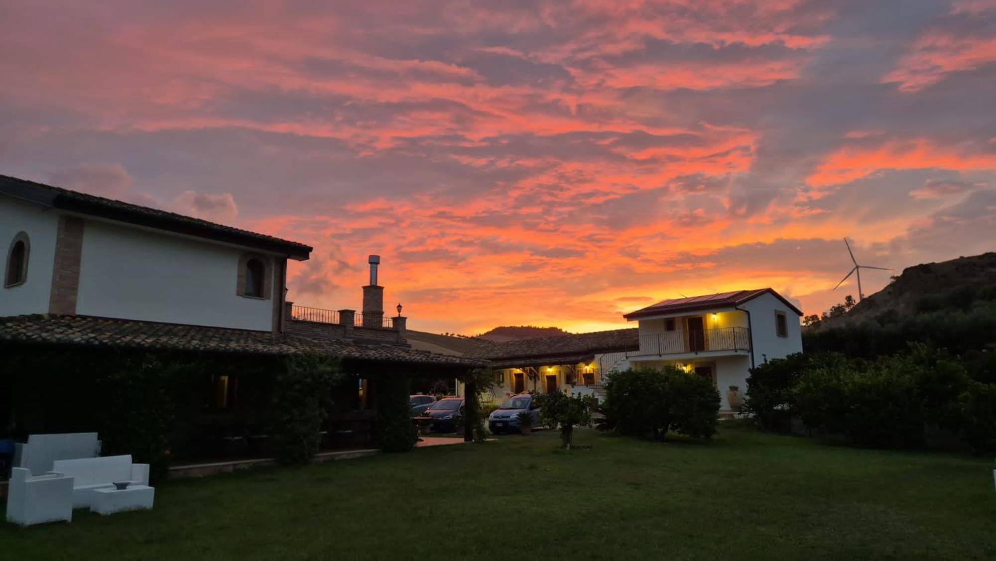 Agriturismo Trappeto Vecchio San Demetrio Corone Bagian luar foto